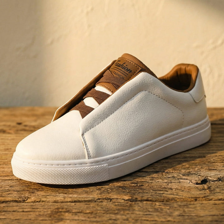 Enzo Minimalistischer Sneaker in Lederoptik