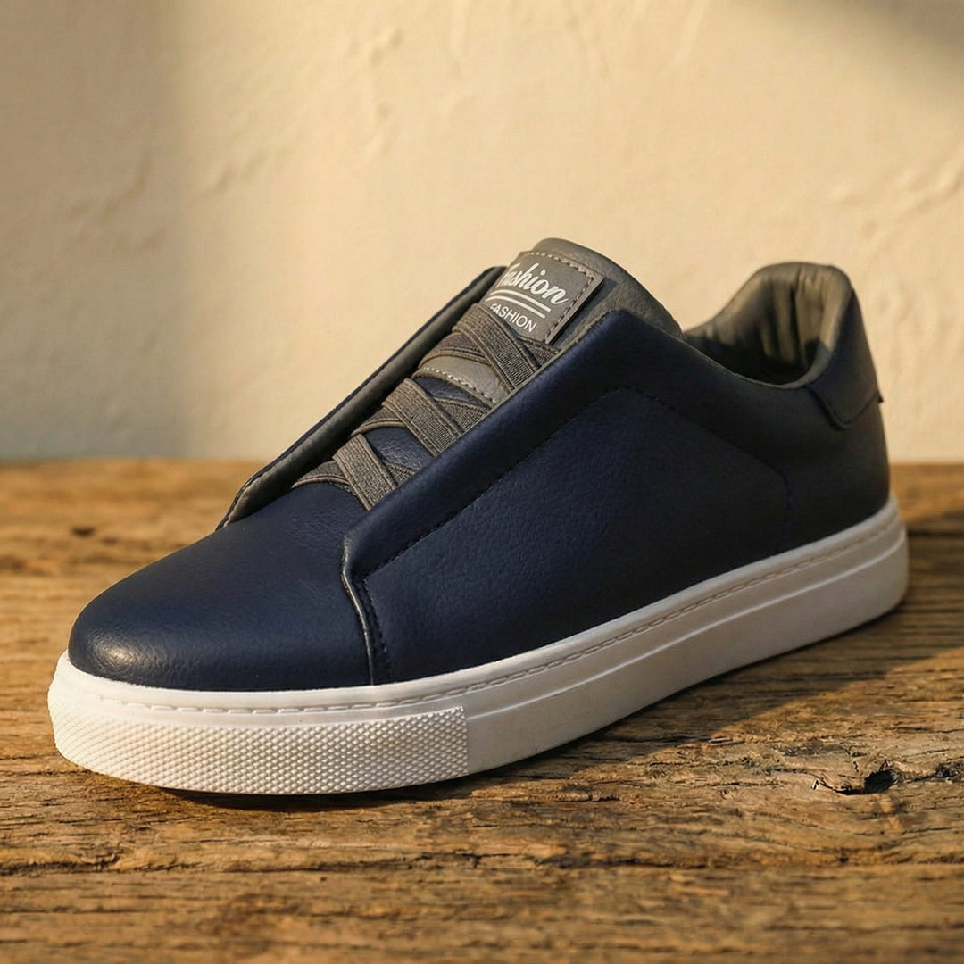 Enzo Minimalistischer Sneaker in Lederoptik