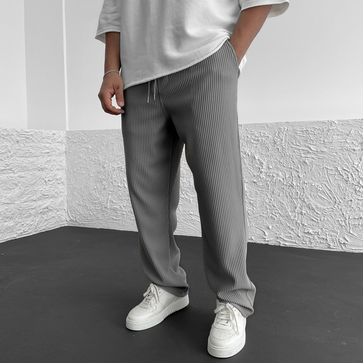 AVELOR Monaco Relaxed Knit Pants
