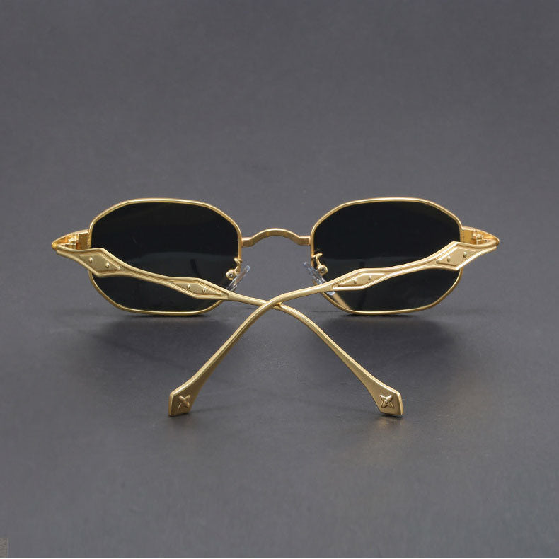 Sebastien Skulpturale Metall-Sonnenbrille