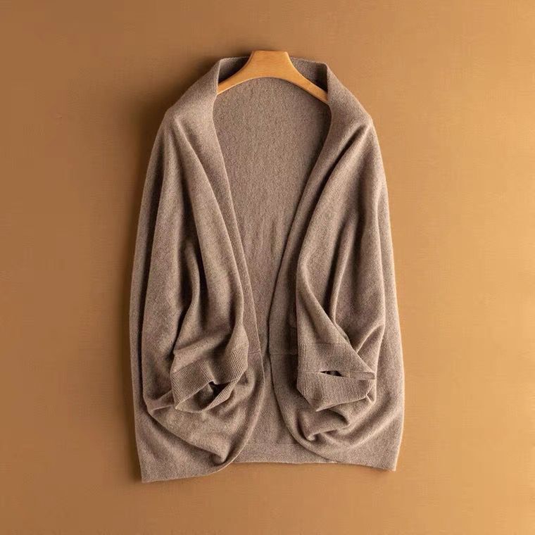 AVELOR Alpina Merino Shawl