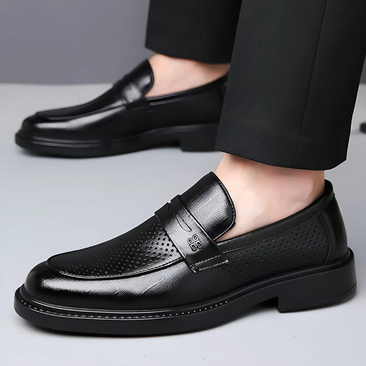 Biagio Perforierte Penny-Leder-Loafer