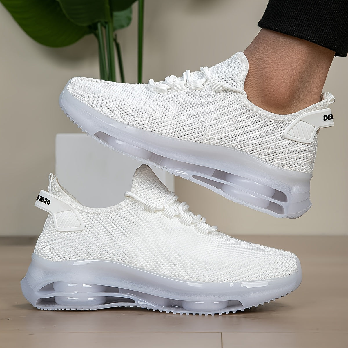 AVELOR Nova Knit Trainers